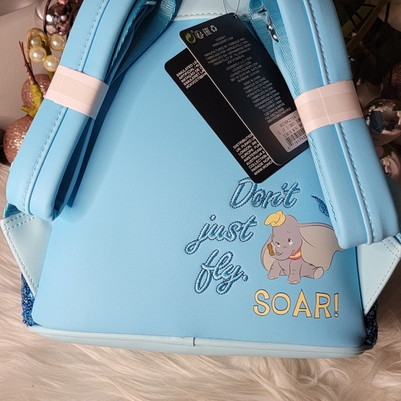 Dumbo Sequin Exclusive Loungefly backpack Brand new - Picture 11 of 15